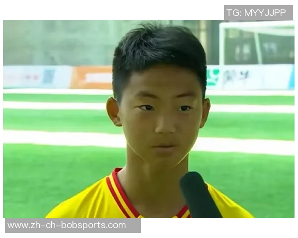 迪巴拉的足球之路：从天才少年到世界级巨星的蜕变与荣耀